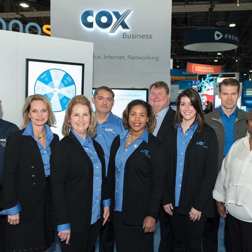 ElitePhotographyGroup-Corporate-Photography-Tradeshow-Group-Photo-Exhibit-Booth-Cox-Business-18-027-277.jpg